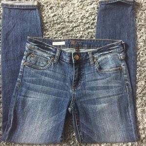 Kut from the Kloth, size 2, Catherine Boyfriend.